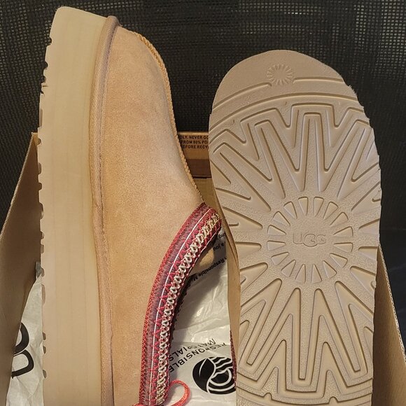 UGG Tasman Slippers - Picture 2 of 4